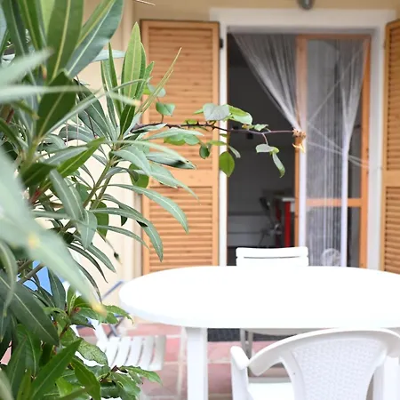 Apartmán M415 - Trilocale Piano Terra Con Corte Esterna *